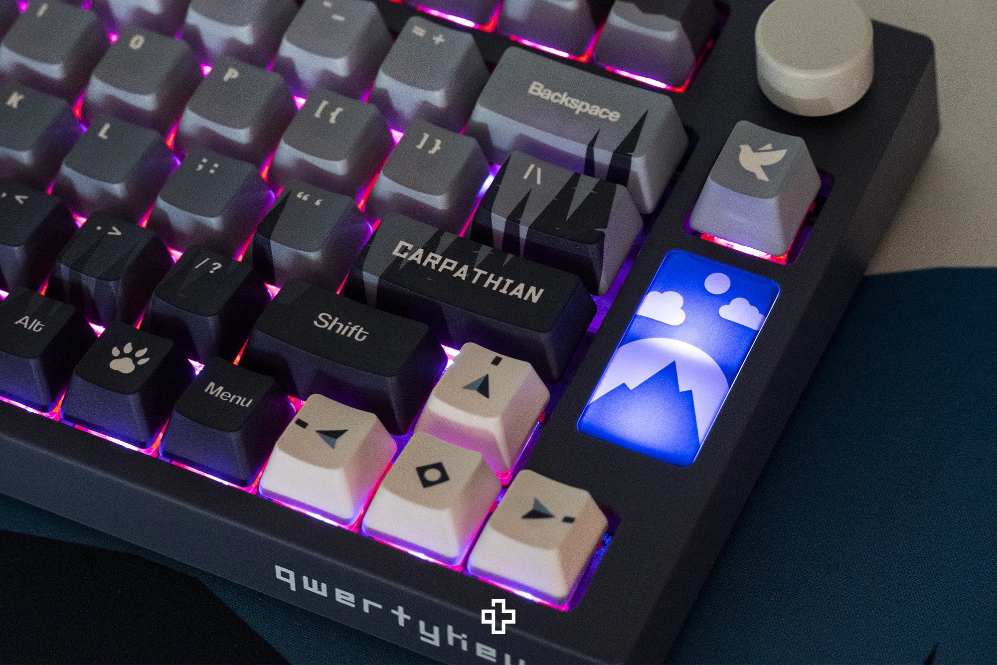 QwertyKey75 Kárpátaljai Bluetooth Vezeték nélküli Hotswap RGB VIA/QMK Gasket Rögzített Mechanikus Játékbillentyűzet