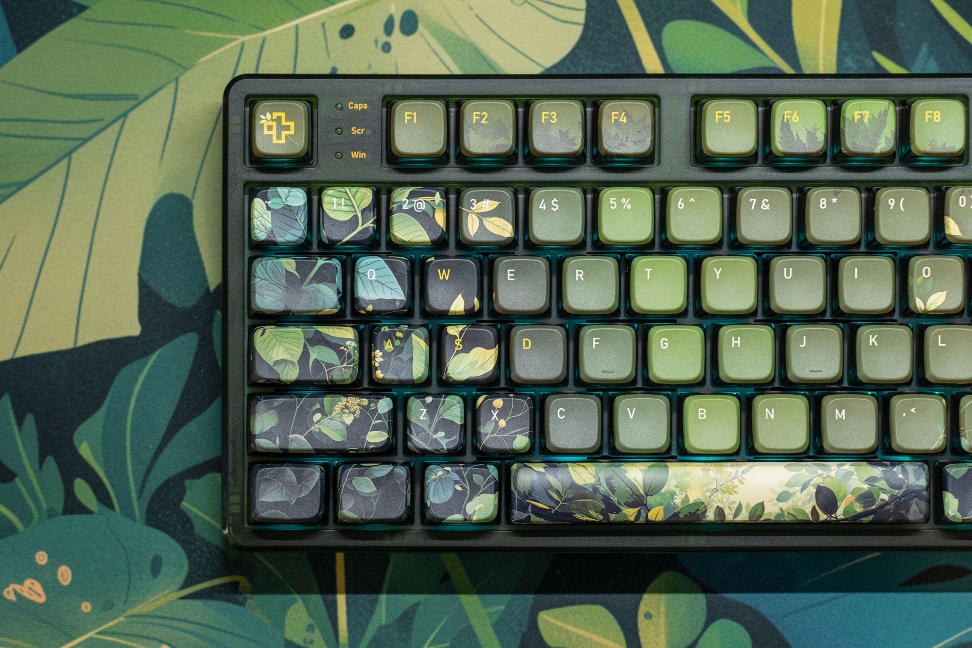 QwertyKey80 Leaf Bluetooth Vezeték nélküli Hotswap RGB QMK/VIA Gasket Rögzített Mechanikus Játékbillentyűzet Képernyővel