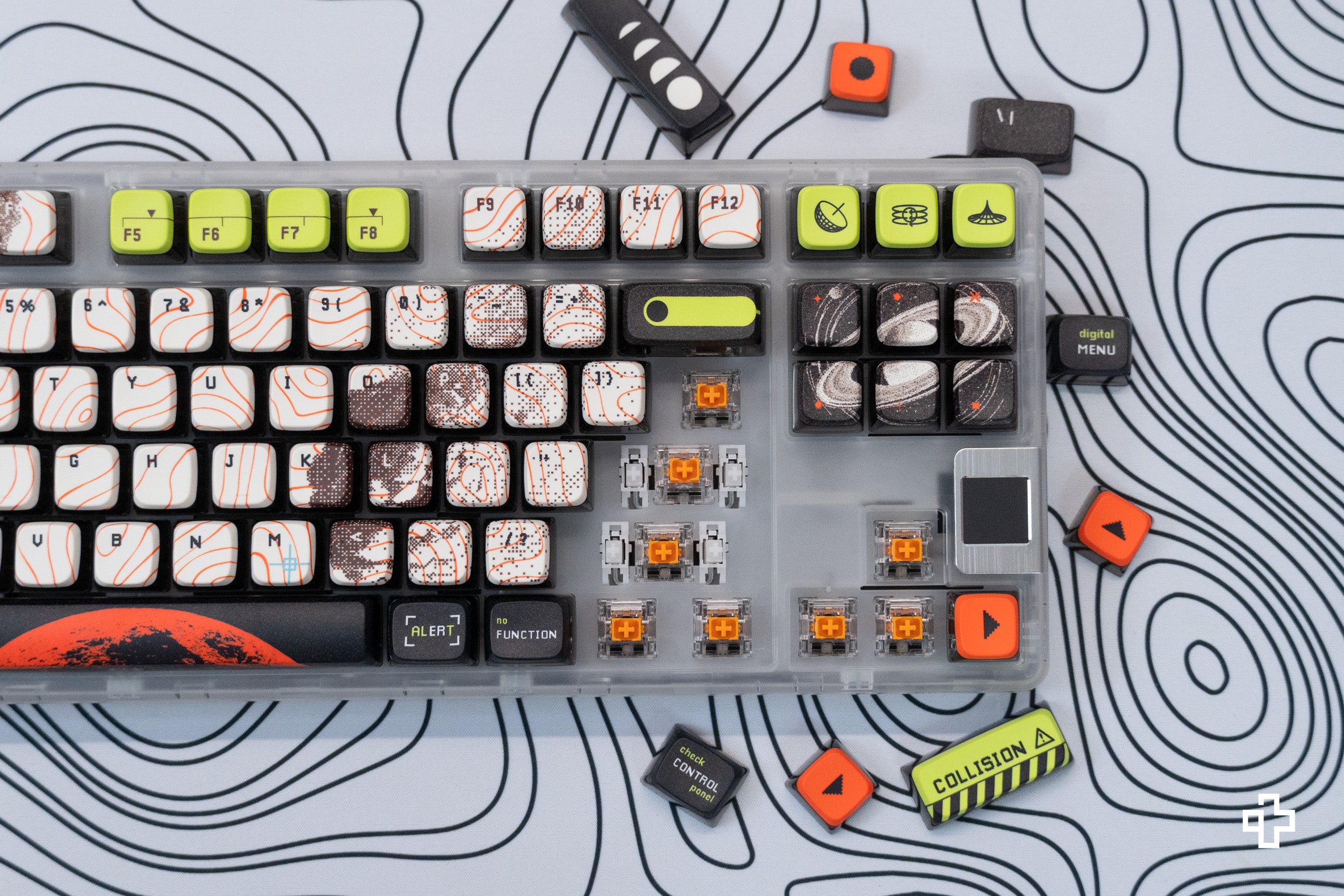 QwertyKey80 Astro Bluetooth Vezeték nélküli Hotswap RGB QMK/VIA-L Gasket Rögzített Mechanikus Játékbillentyűzet Képernyővel