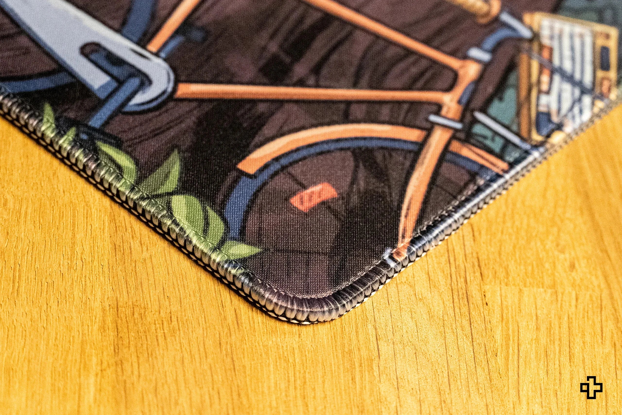 Deskmat Egérpad QwertyKey Ramen 4mm varrott szélek