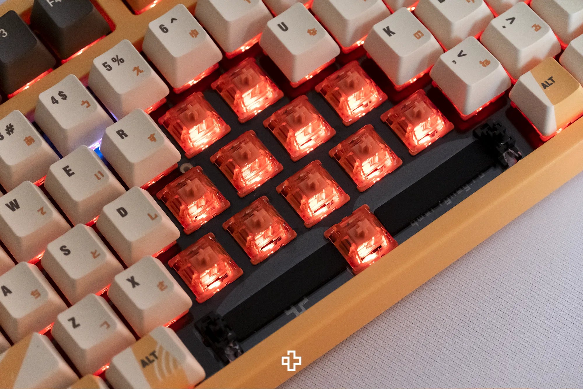 QwertyKey75 Ramen Bluetooth Vezeték nélküli Hotswap RGB Gasket Mounted Mechanikus Játékbillentyűzet