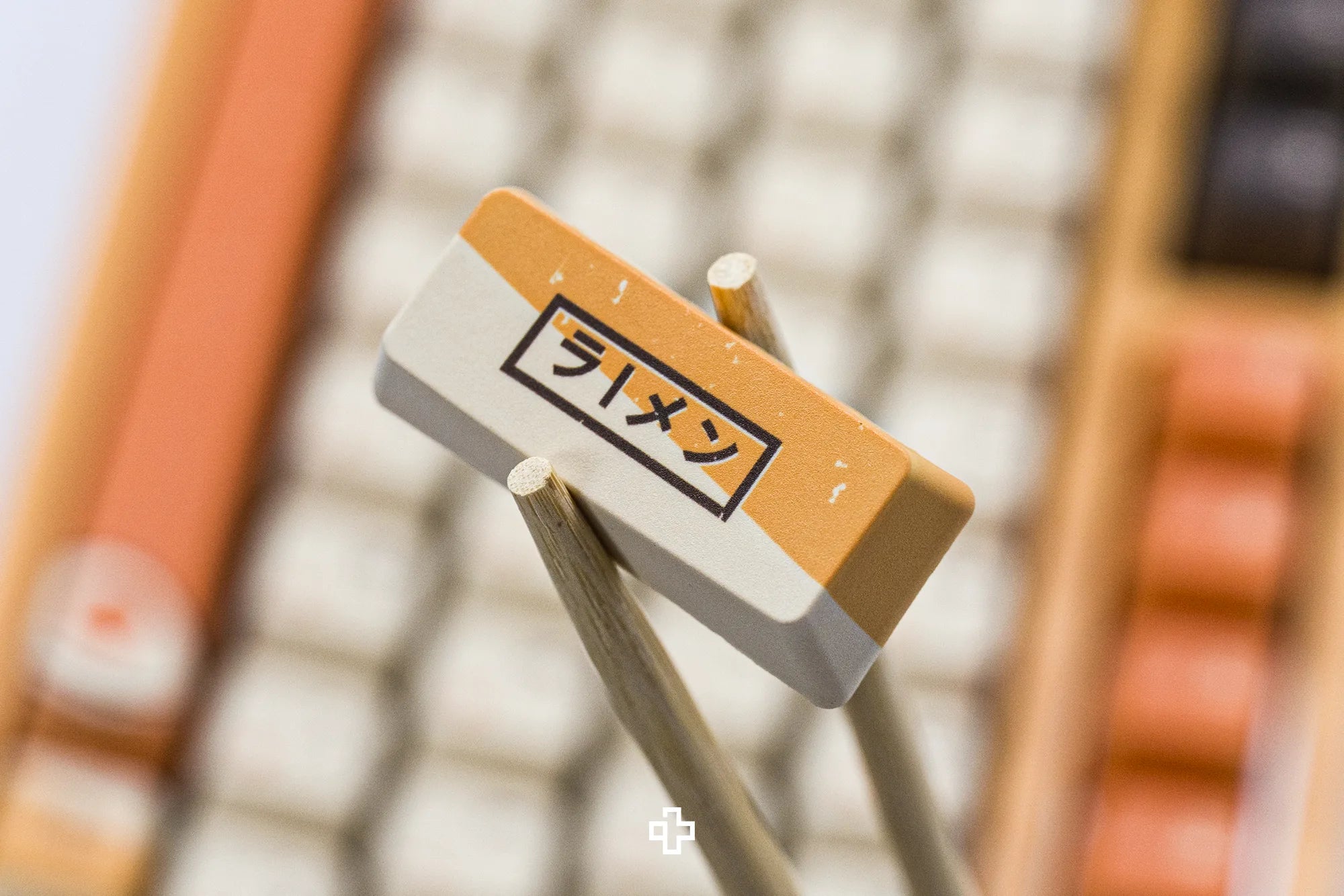 QwertyKey75 Ramen Bluetooth Vezeték nélküli Hotswap RGB Gasket Mounted Mechanikus Játékbillentyűzet