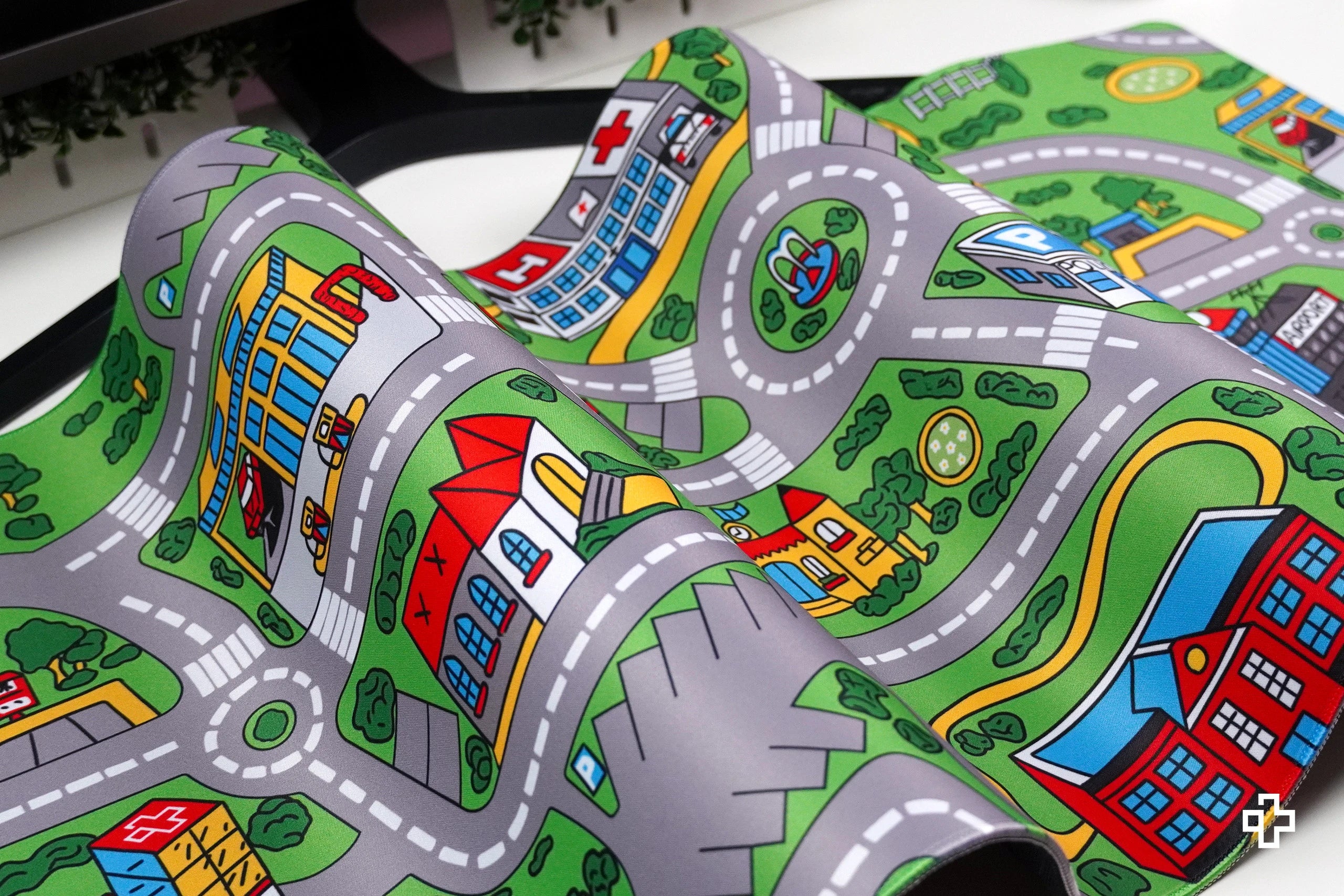 Deskmat Egérpad QwertyKey Nosztalgia Forgalmas Város 4mm szegélyezett szélek