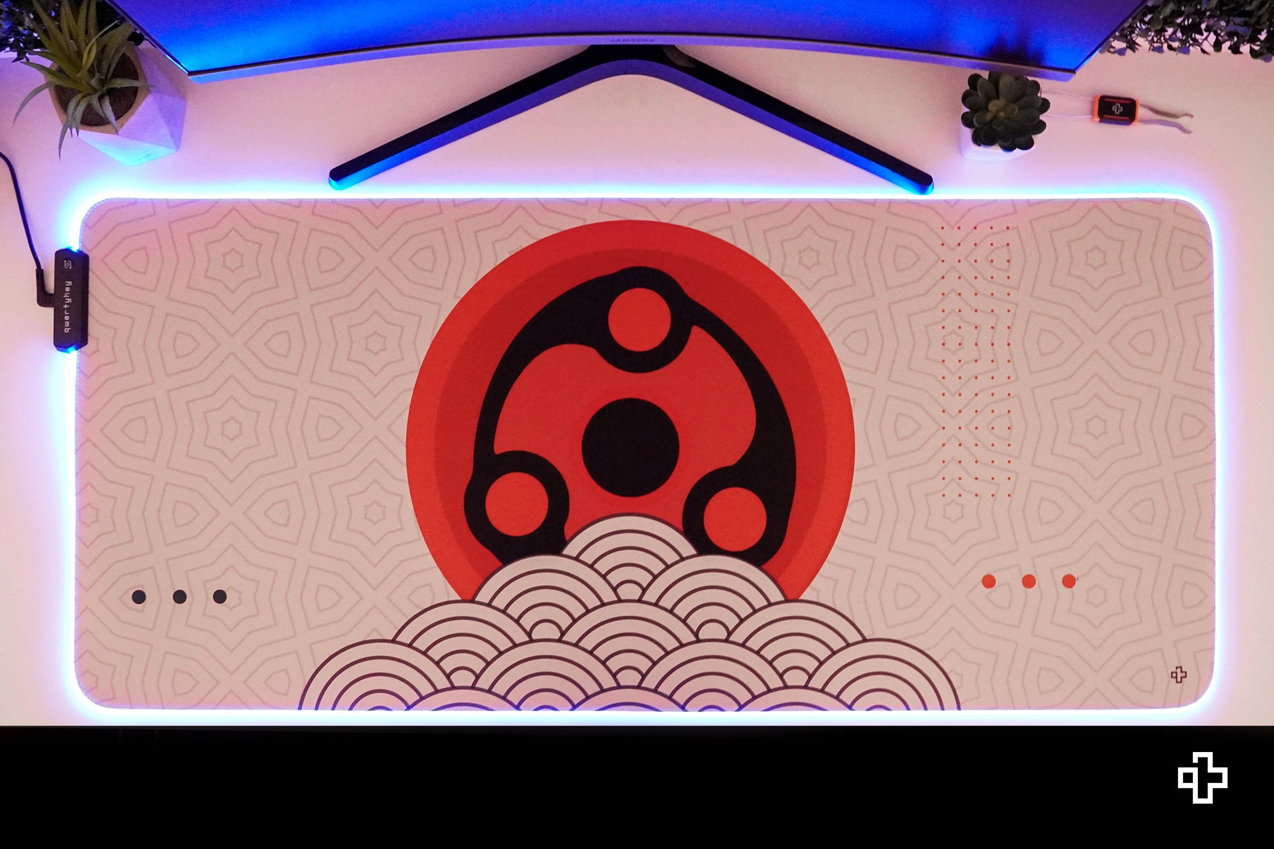 Deskmat Egéralátét QwertyKey Sharingan Szem RGB 4mm varrt szélek
