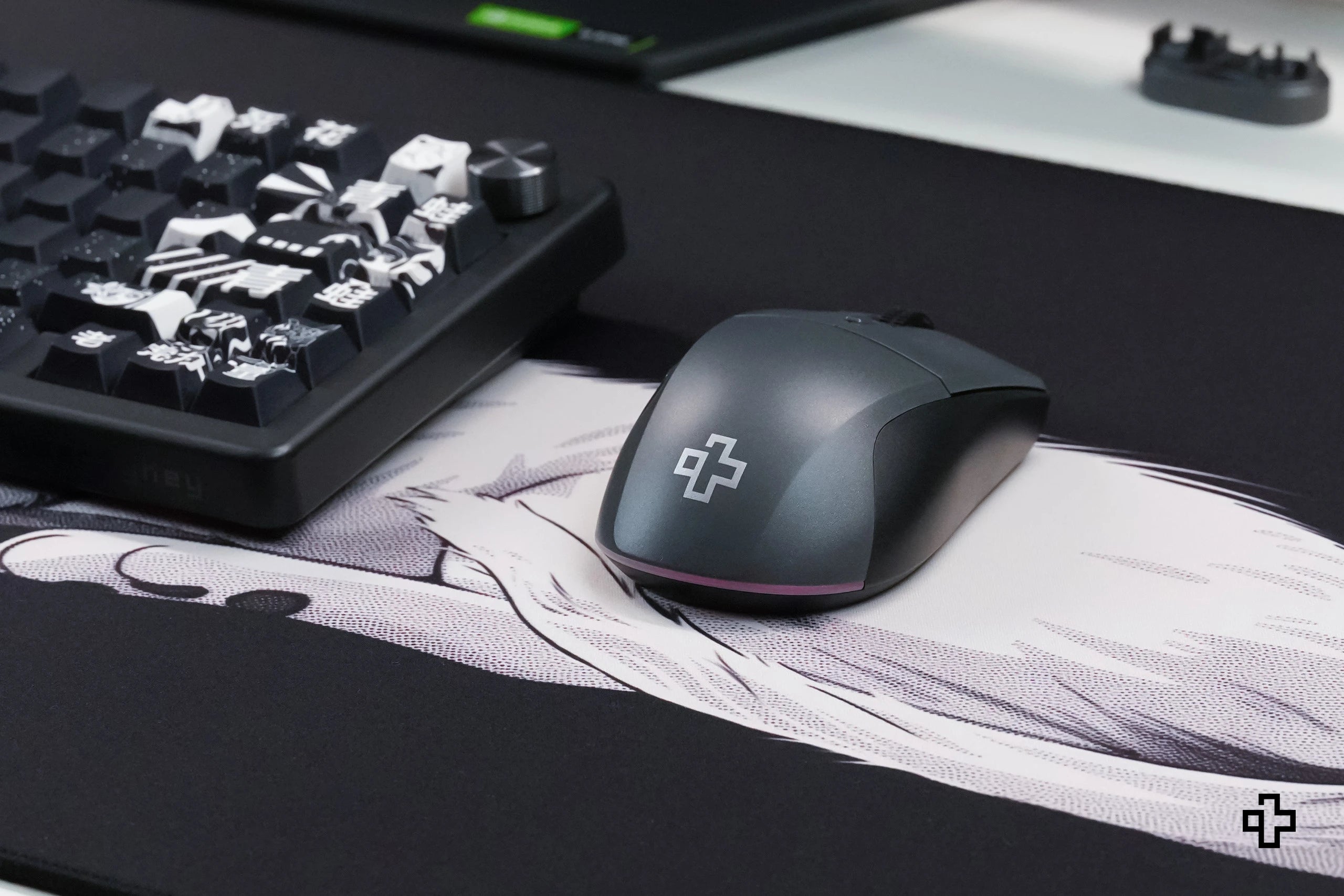 QwertyKey Flow Office Bluetooth vezeték nélküli RGB egér Fekete