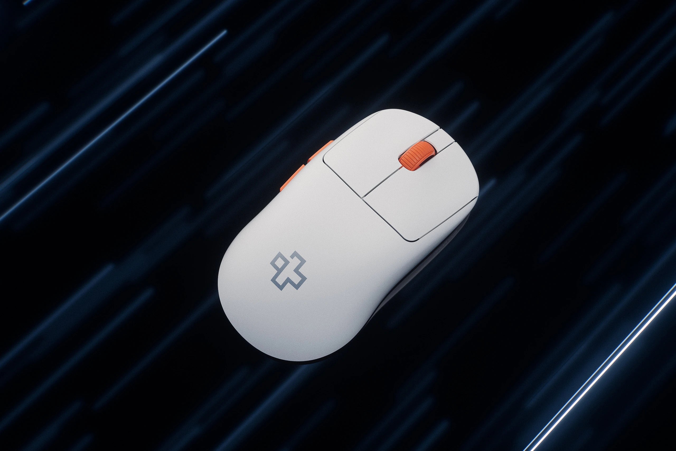 QwertyKey Falcon Alb 8K Gaming Egér, 30.000 DPI, Bluetooth vezeték nélküli Trio mód, Pixart 3950