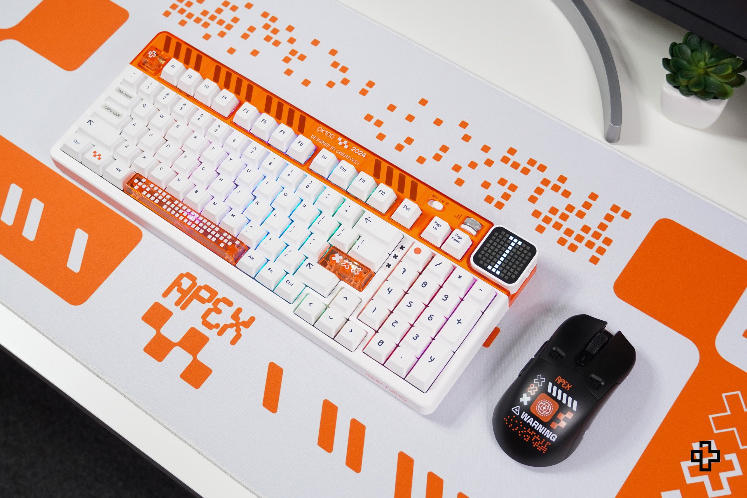 Deskmat Egérpad QwertyKey Apex 4mm varrott szélek
