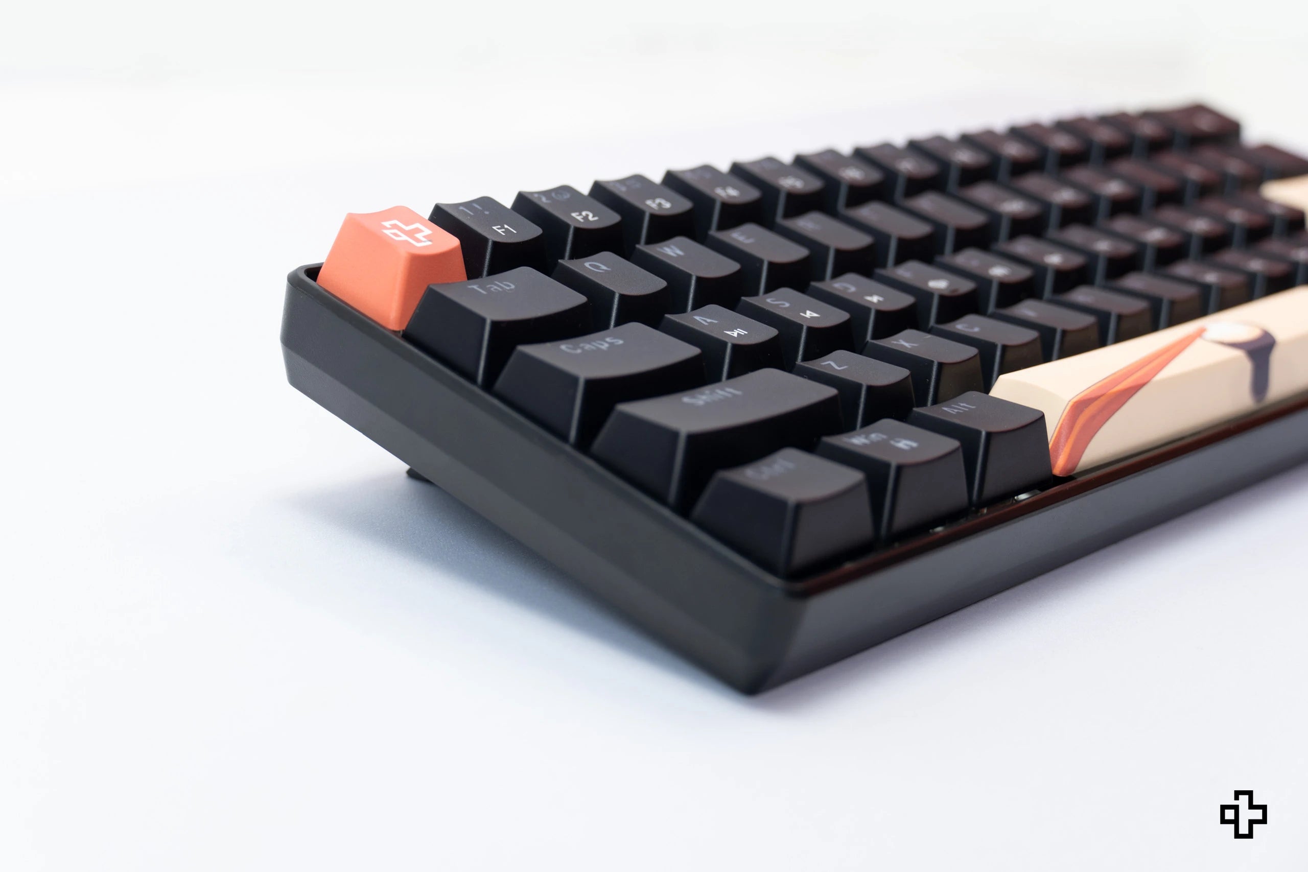 QwertyKey Rice V3 Neagra Hotswap RGB Szoftveres Mechanikus Játékbillentyűzet