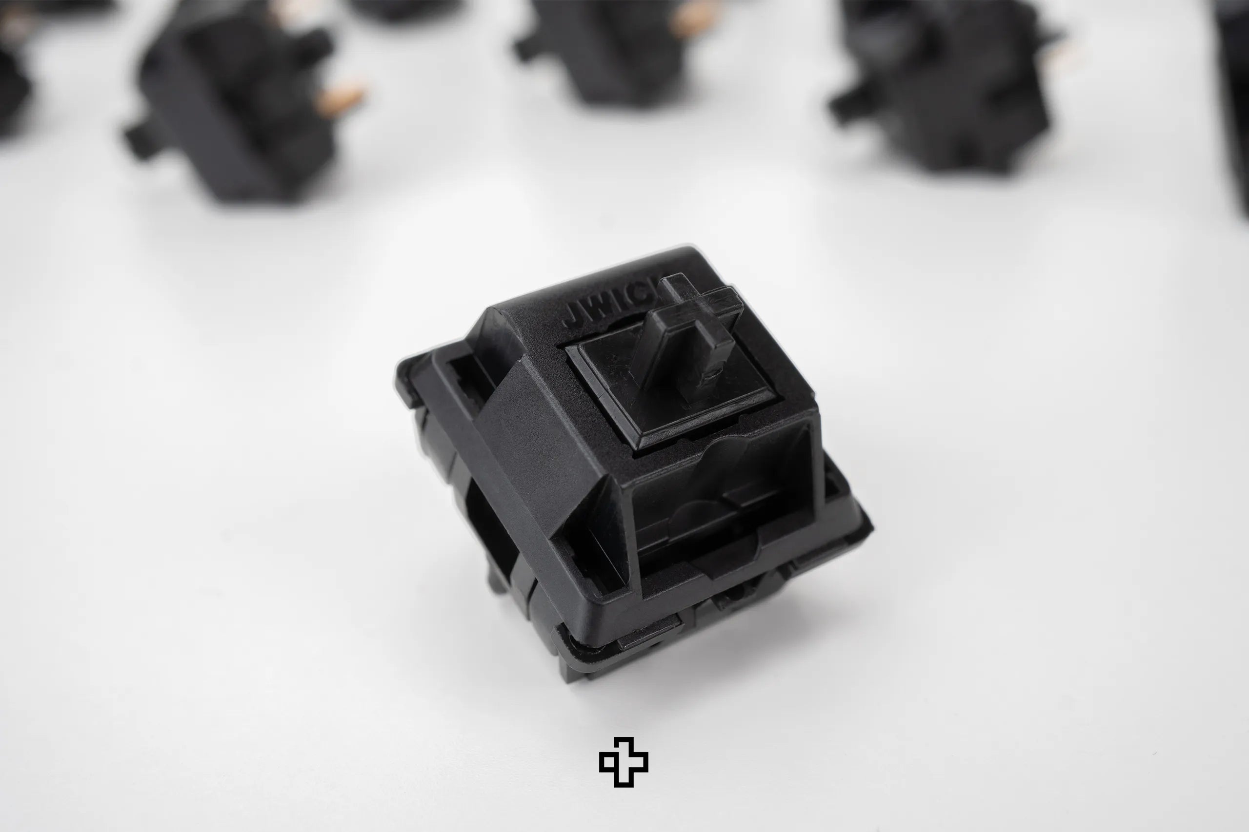 Switches JWICK Fekete