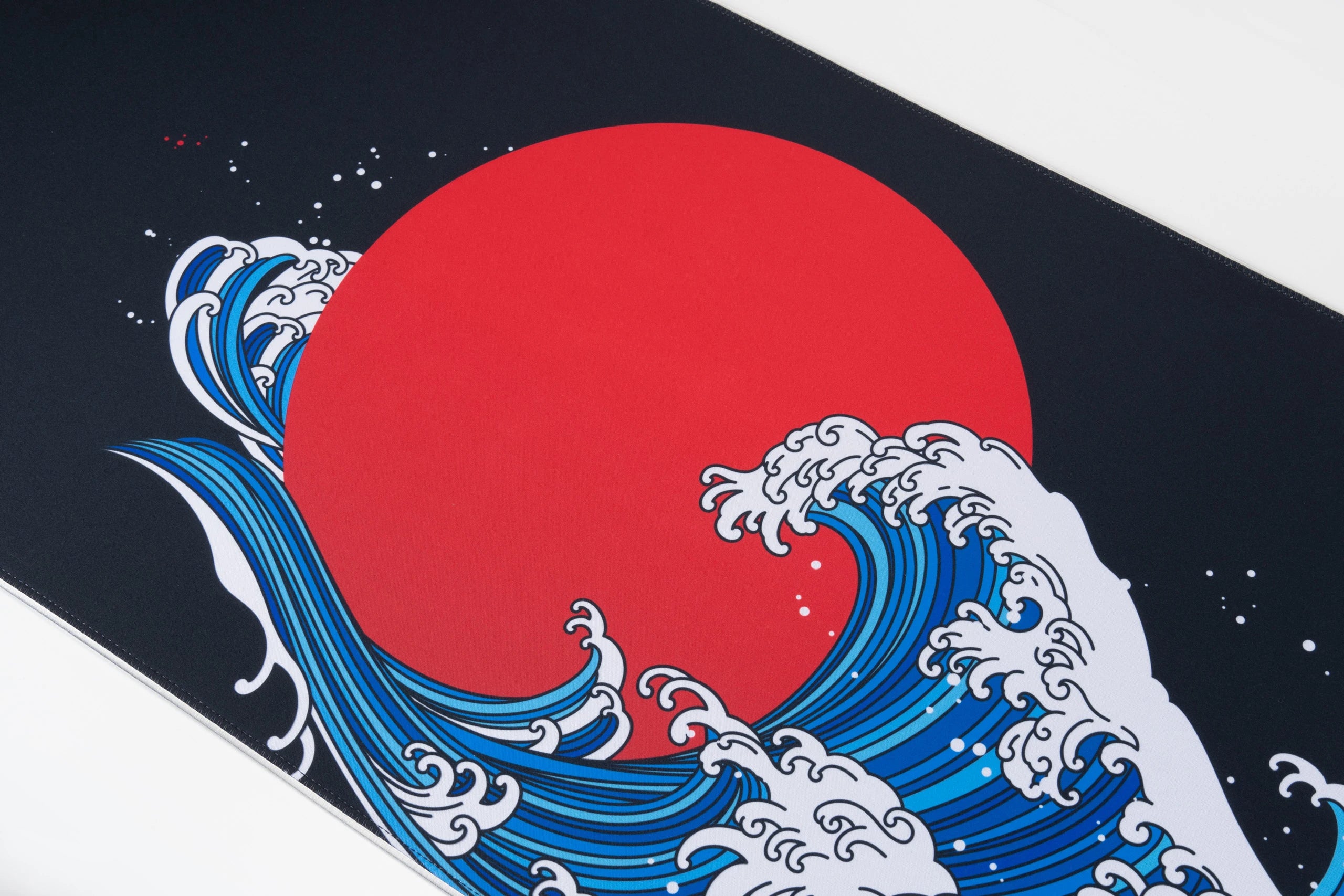 Deskmat Egéralátét QwertyKey RGB JapanWave 4mm szegélyezett szélek