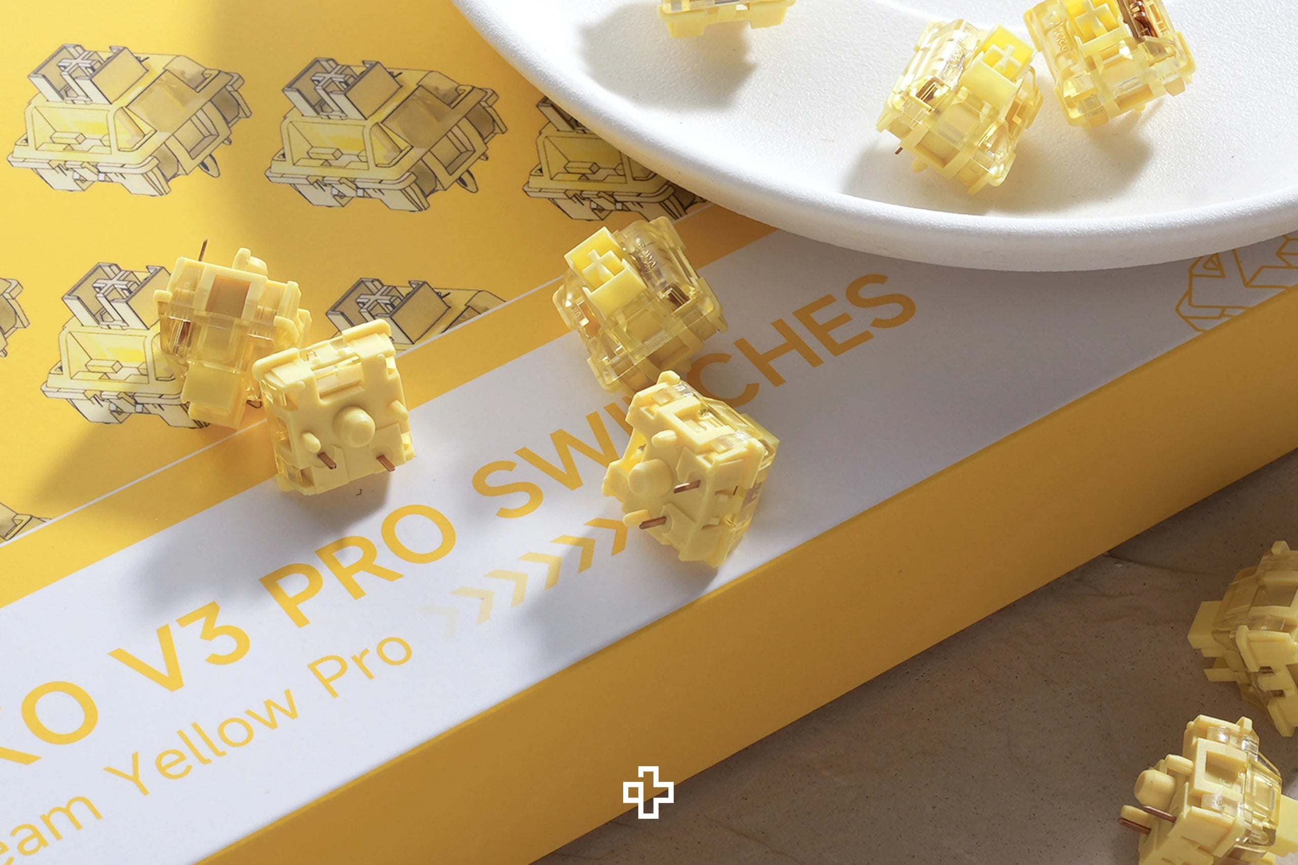 45 darab Cream Yellow Pro Switches Akko