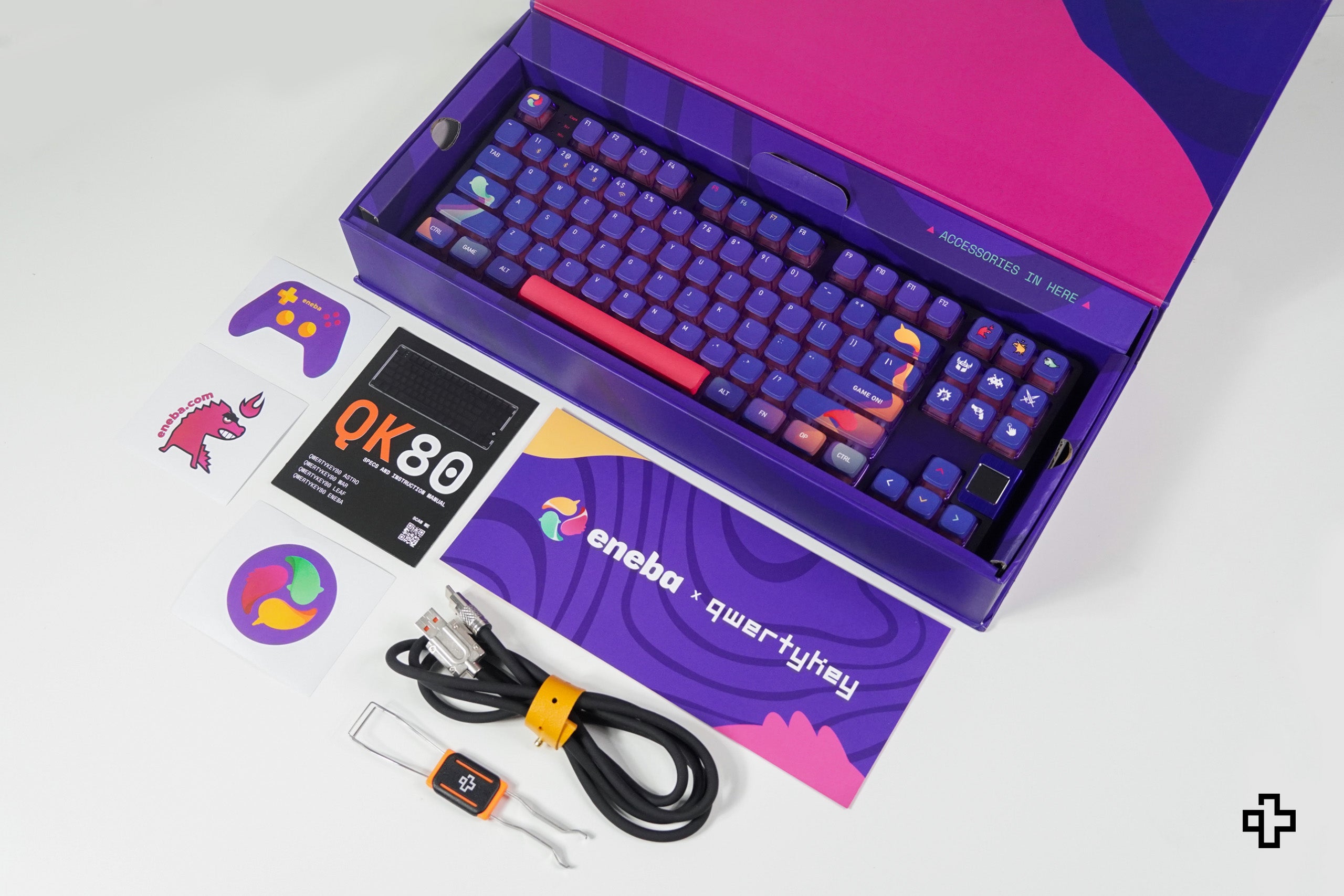 QwertyKey80 x Eneba Korlátozott Kiadás Bluetooth Vezeték nélküli Hotswap RGB QMK/VIA Gasket Rögzített Mechanikus Játékbillentyűzet Képernyővel