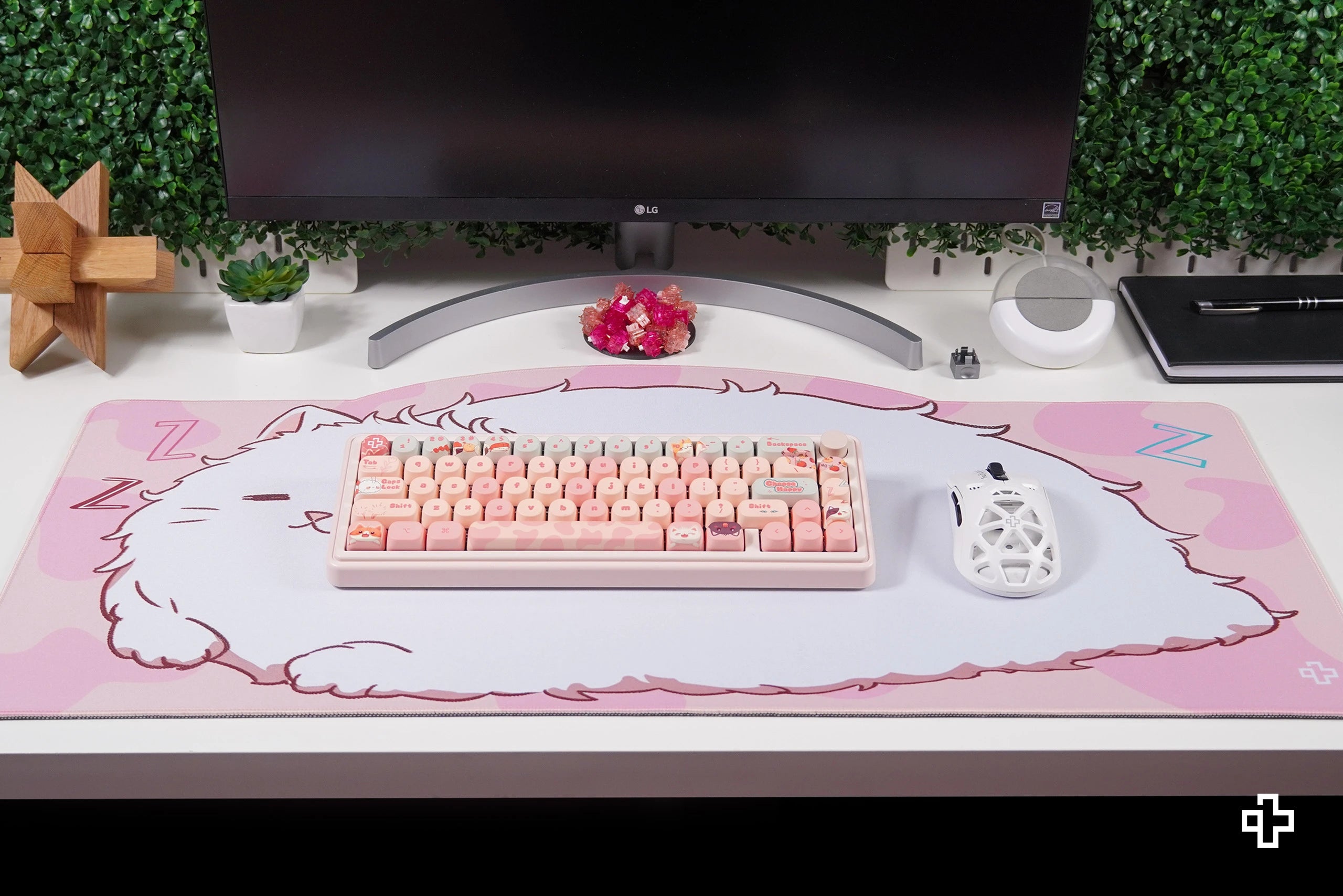 Deskmat Egérpad QwertyKey Bliss Pisica 4mm varrott szélek