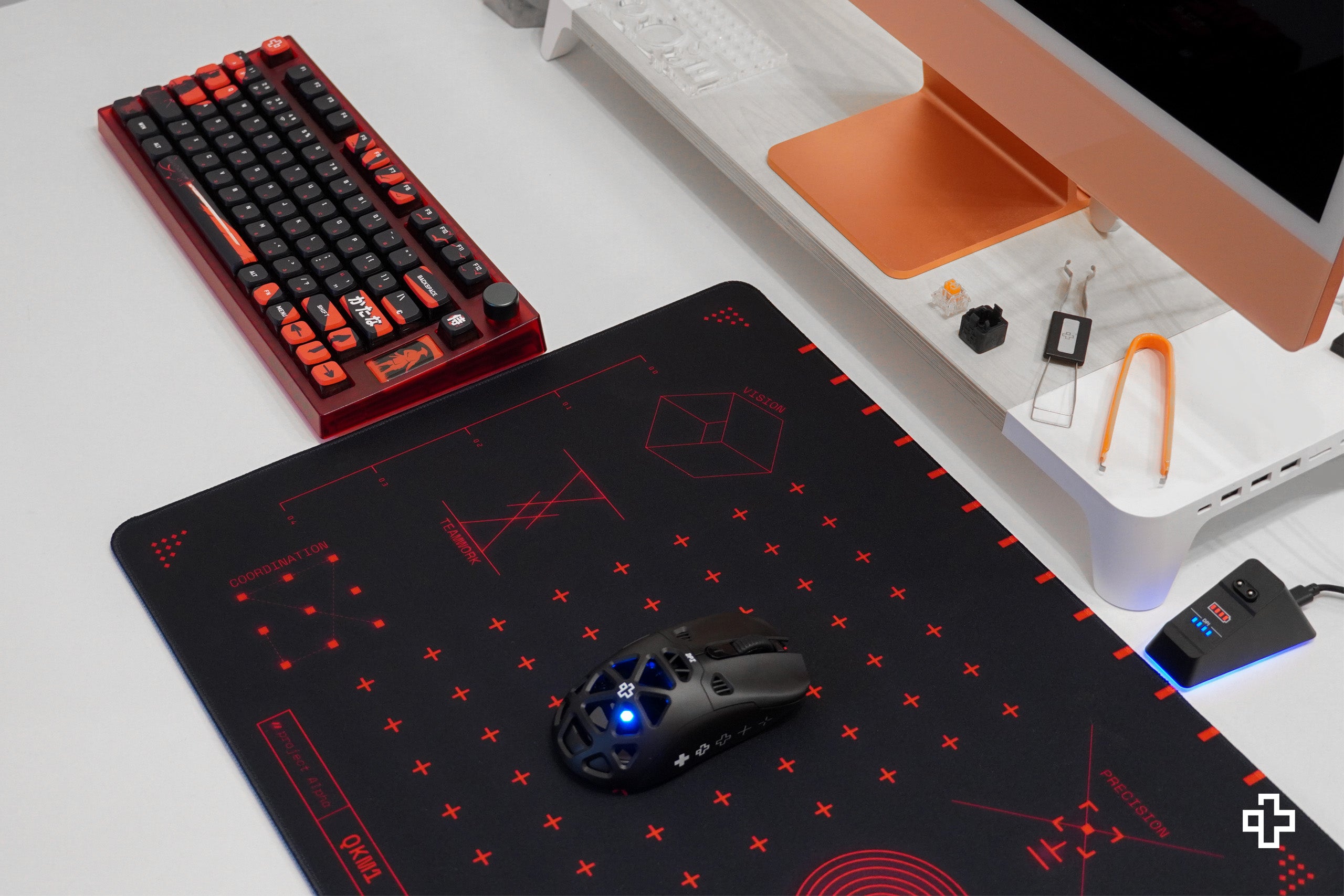 Mousepad QwertyKey QKM1 4mm varrott szélek gaming