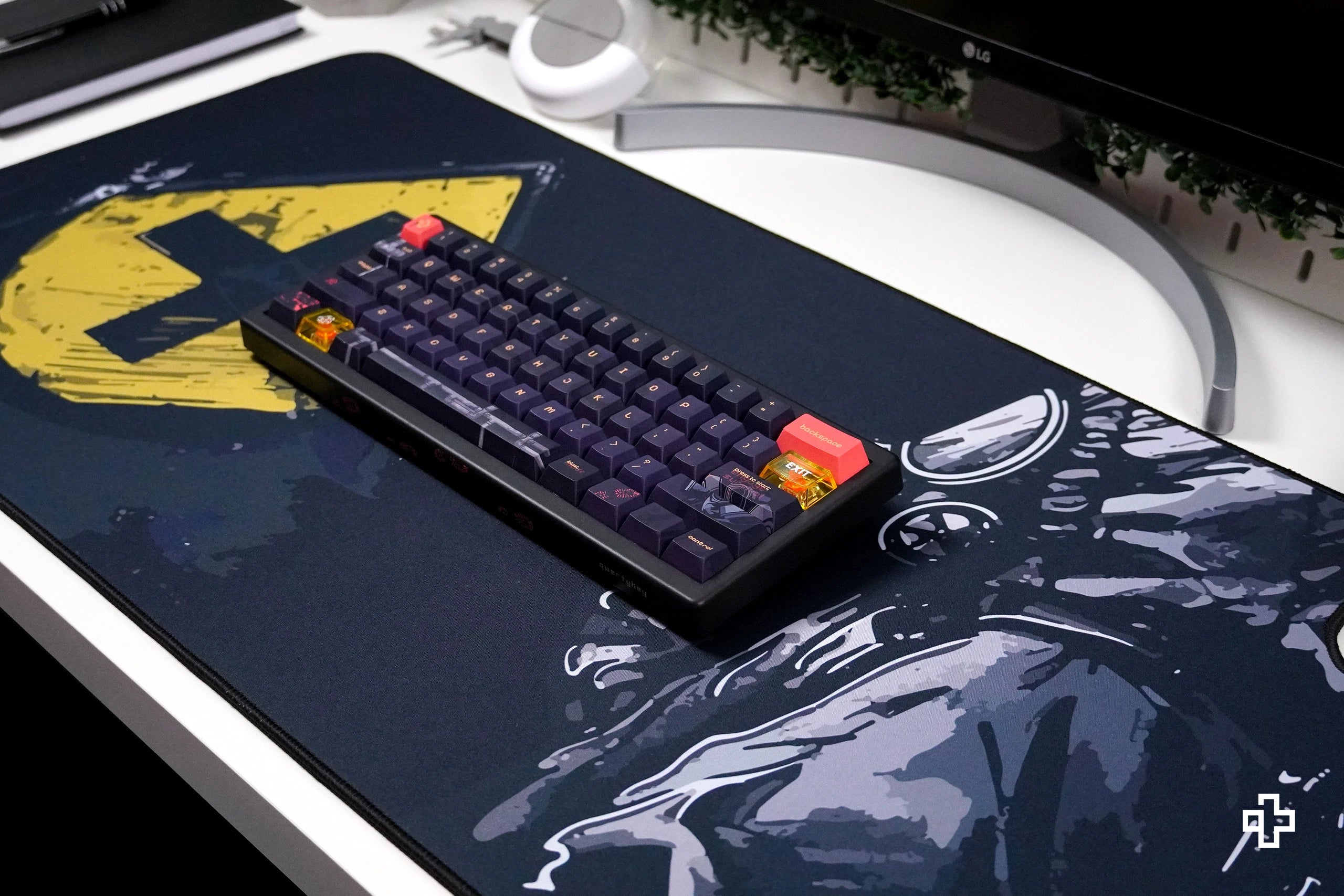 Deskmat egérpad QwertyKey Fallout 4mm szegélyezett szélével