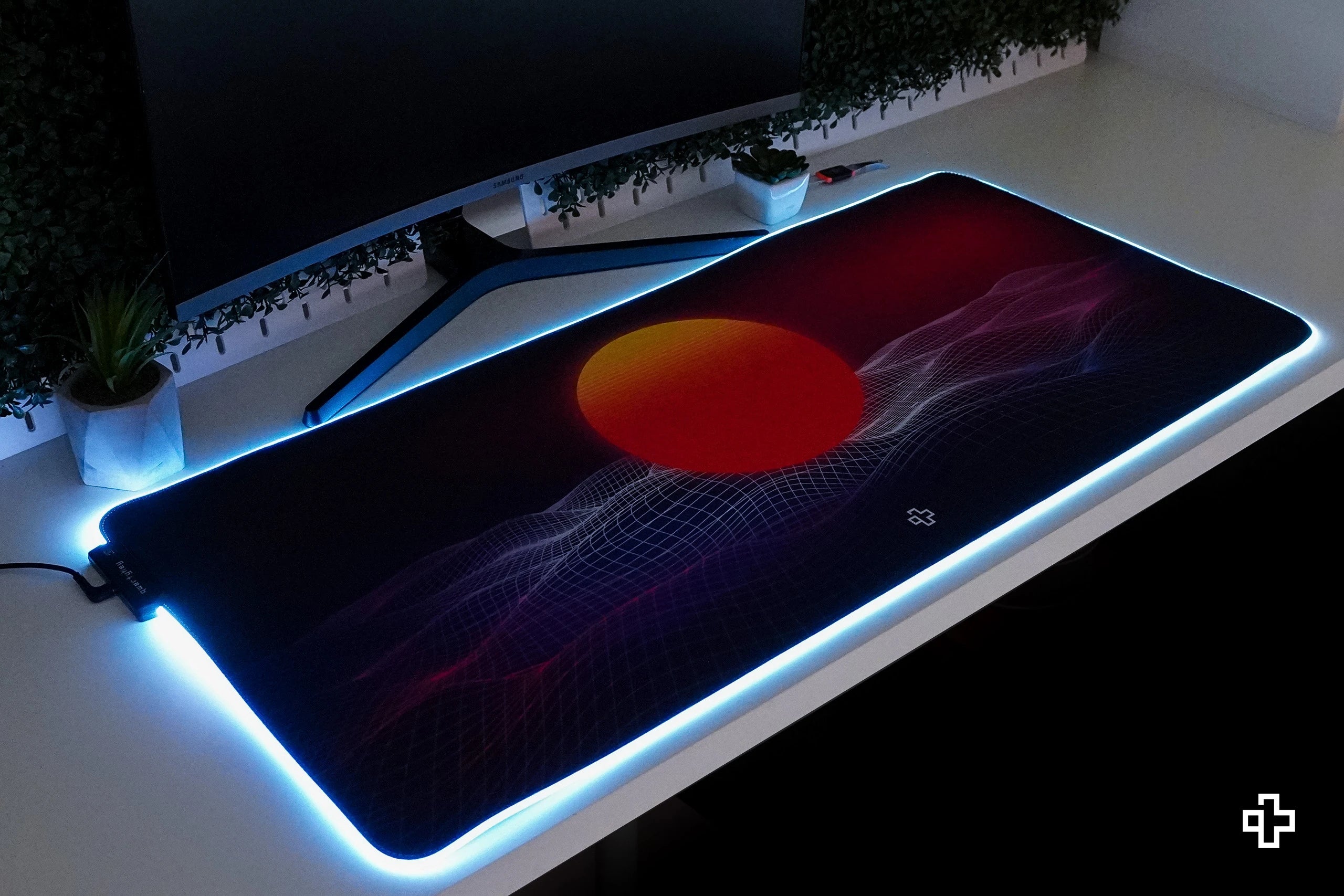 Deskmat Egéralátét QwertyKey RGB CyberWave V2 4mm szegélyezett szélek