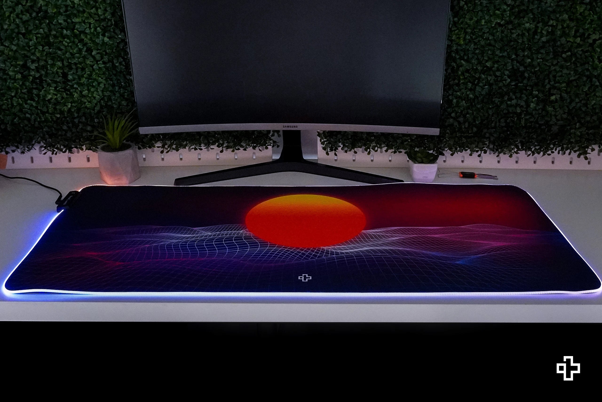 Deskmat Egéralátét QwertyKey RGB CyberWave V2 4mm szegélyezett szélek