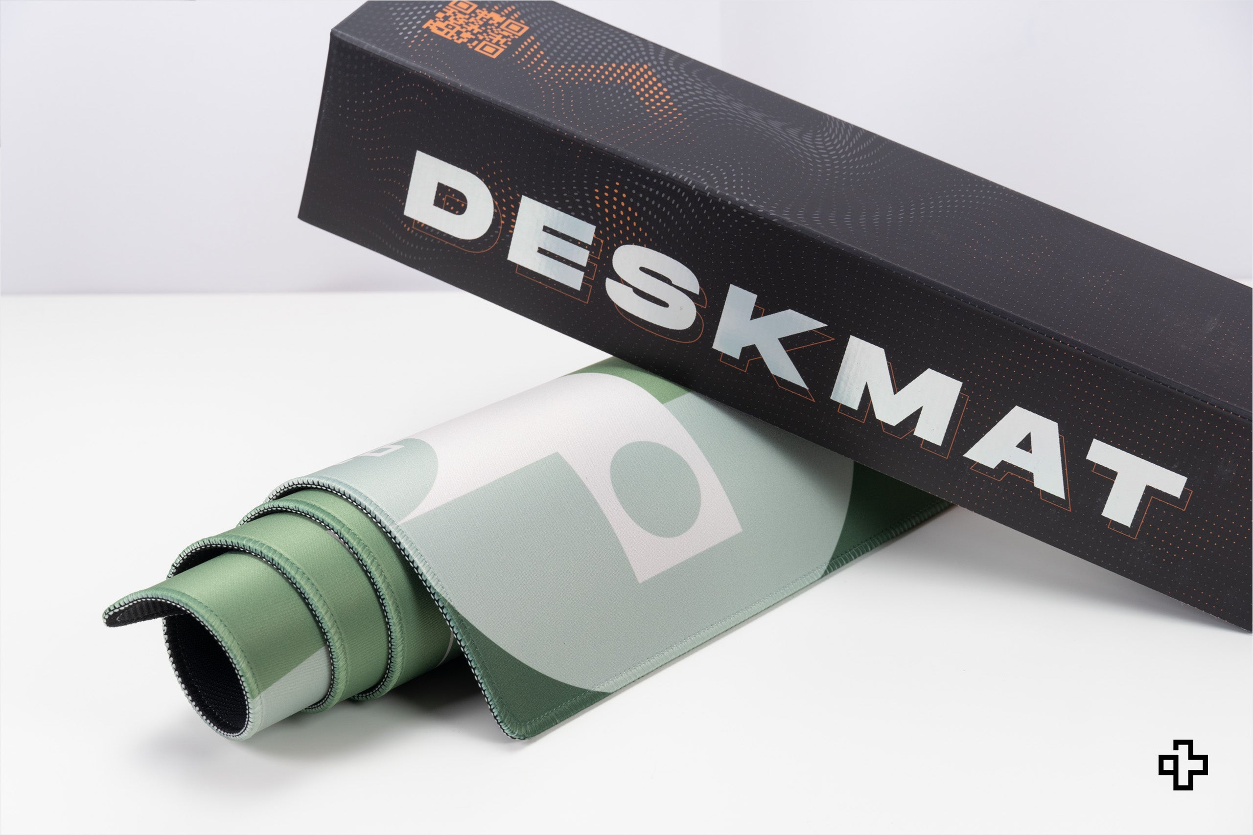 Deskmat Egérpad QwertyKey Sakk 4mm varrott szélek