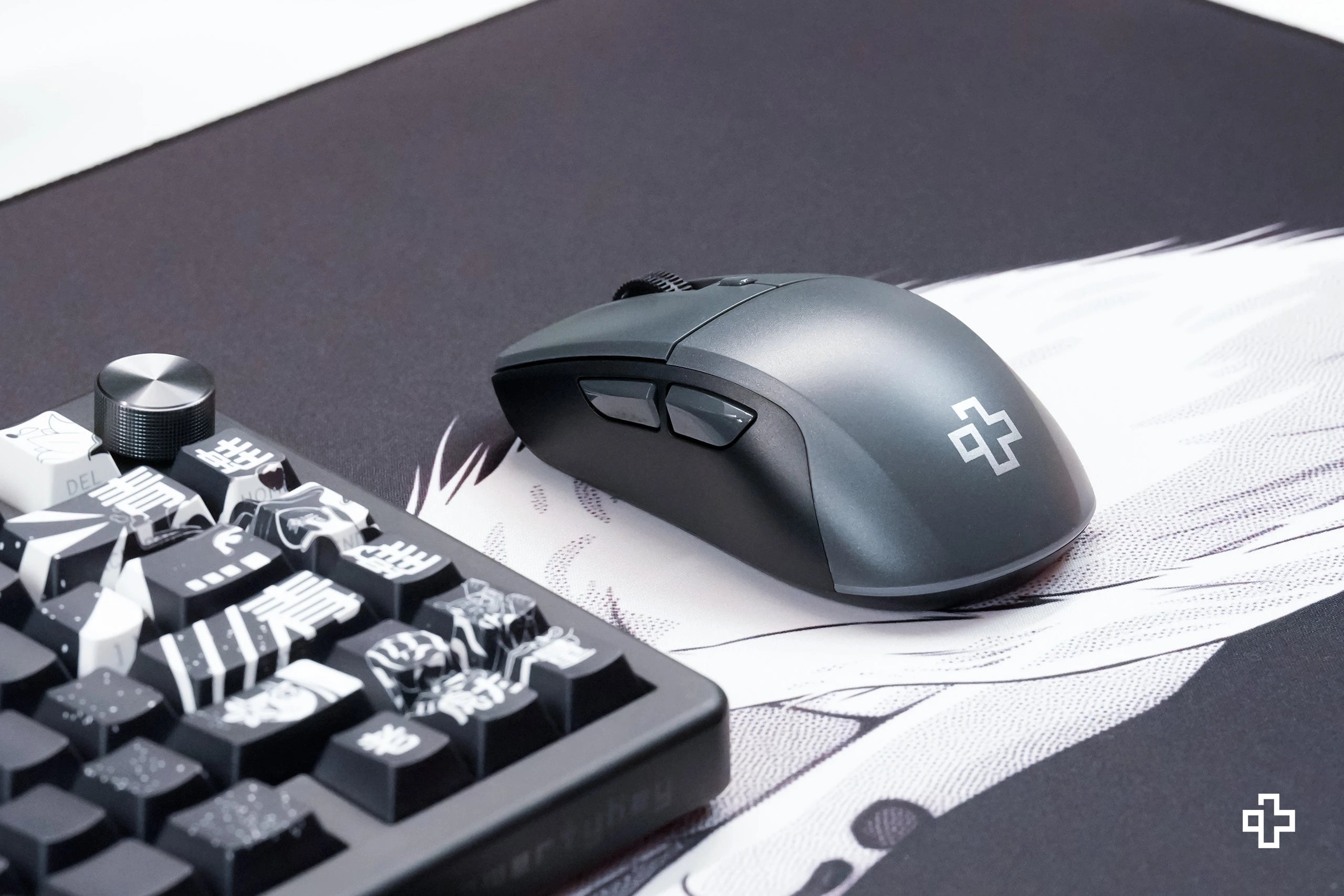 QwertyKey Flow Office Bluetooth vezeték nélküli RGB egér Fekete