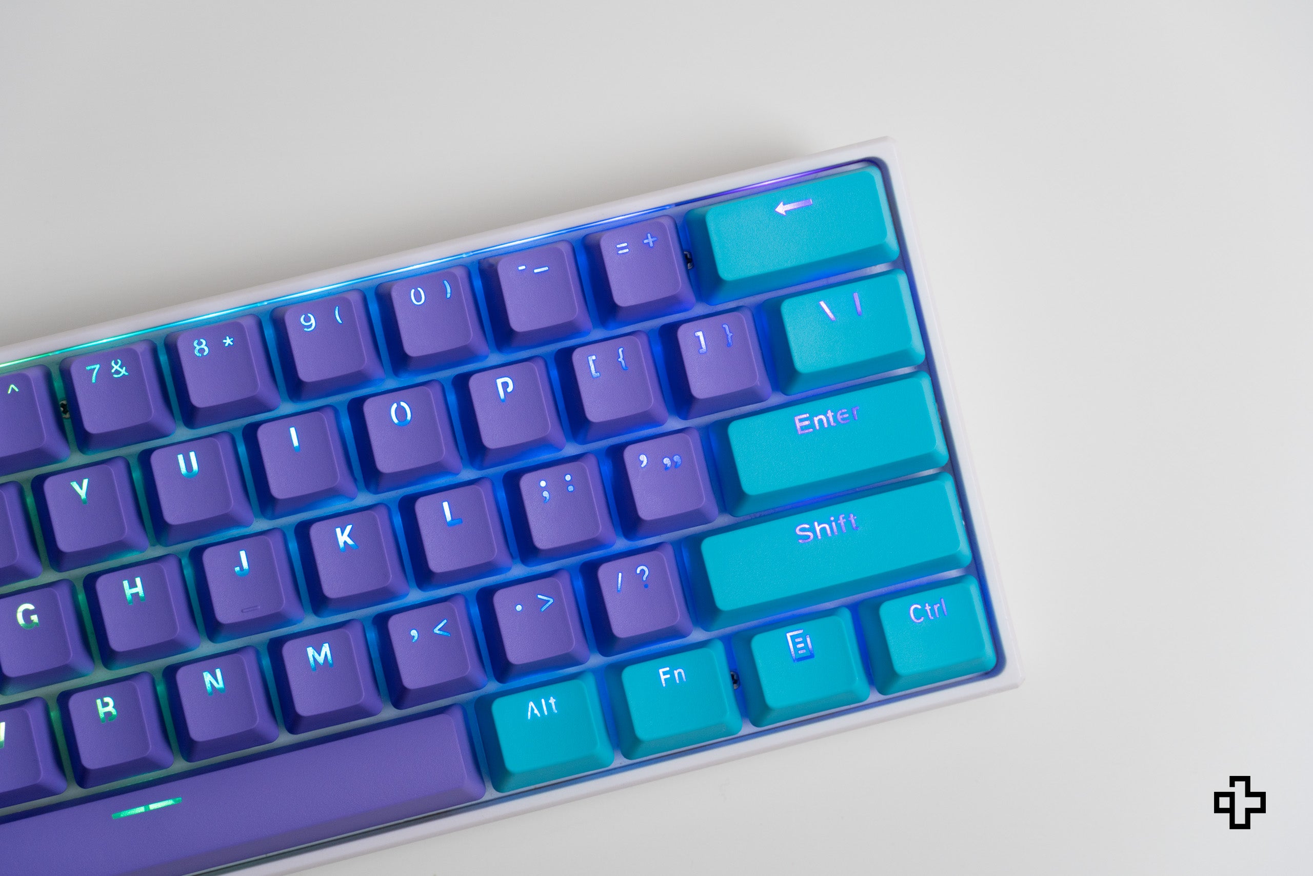 Set Íz QWERTY Liliac-Ocean Áttetsző Profil OEM Anyag PBT – dupla lövés