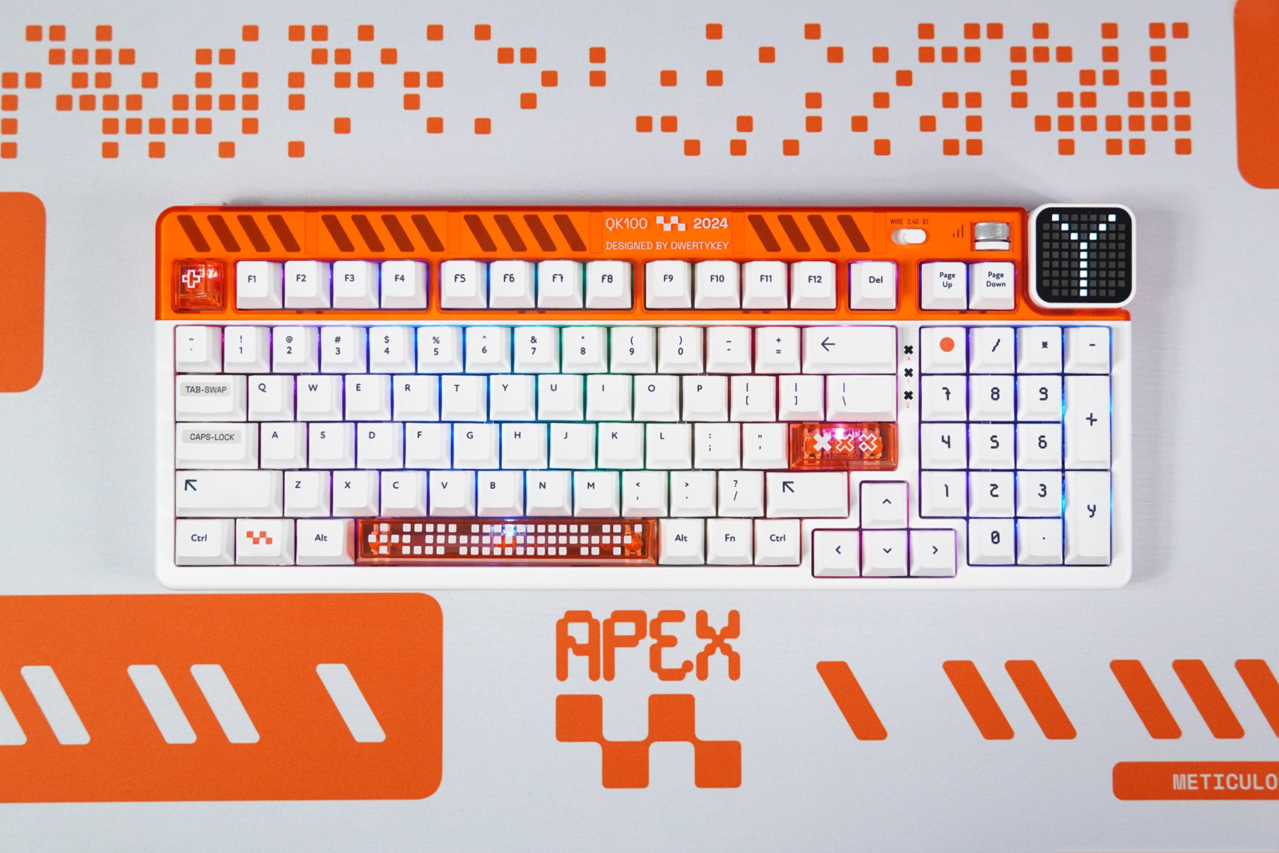 Deskmat Egérpad QwertyKey Apex 4mm varrott szélek
