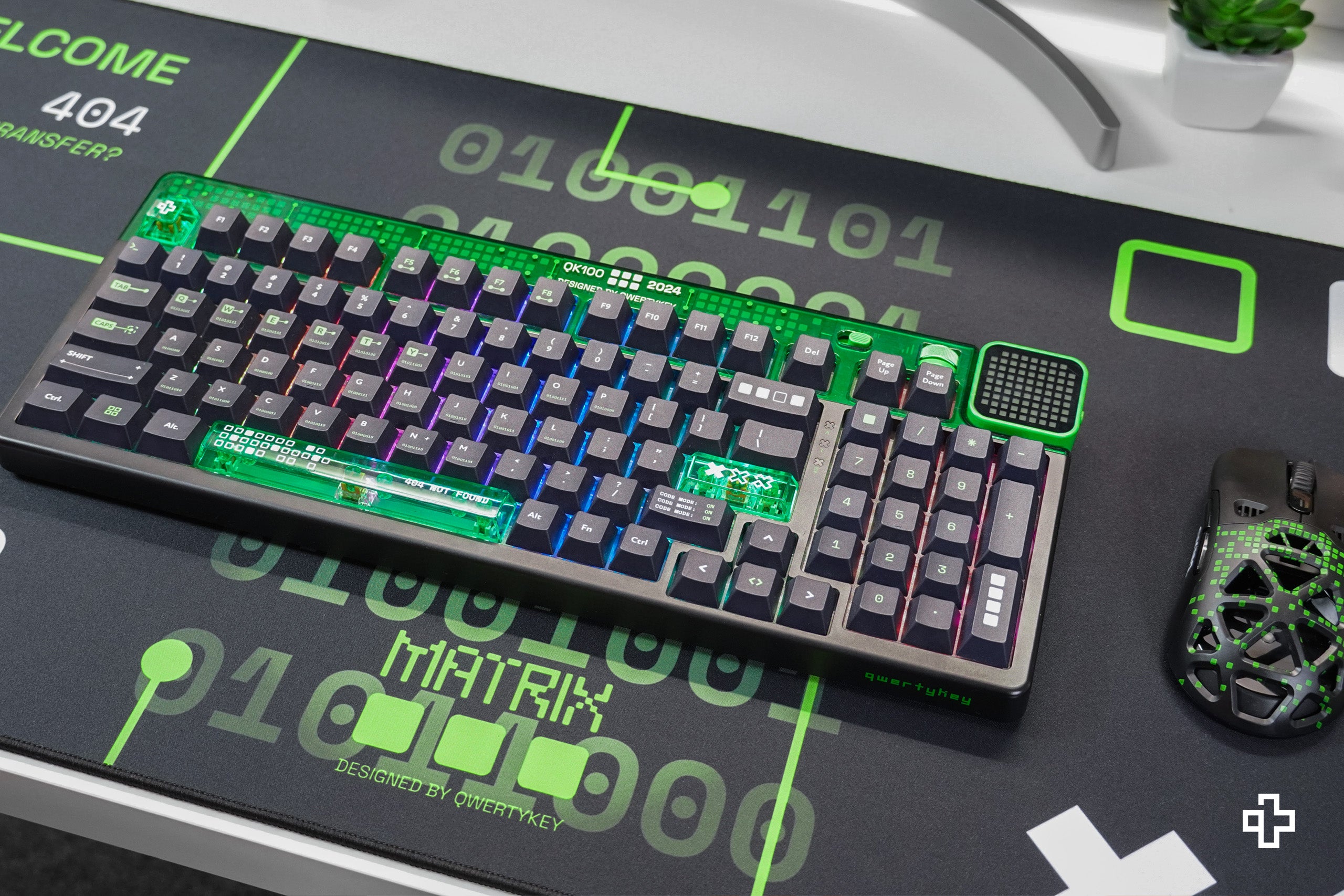 Deskmat Egérpad QwertyKey Mátrix 4mm varrott szélekkel