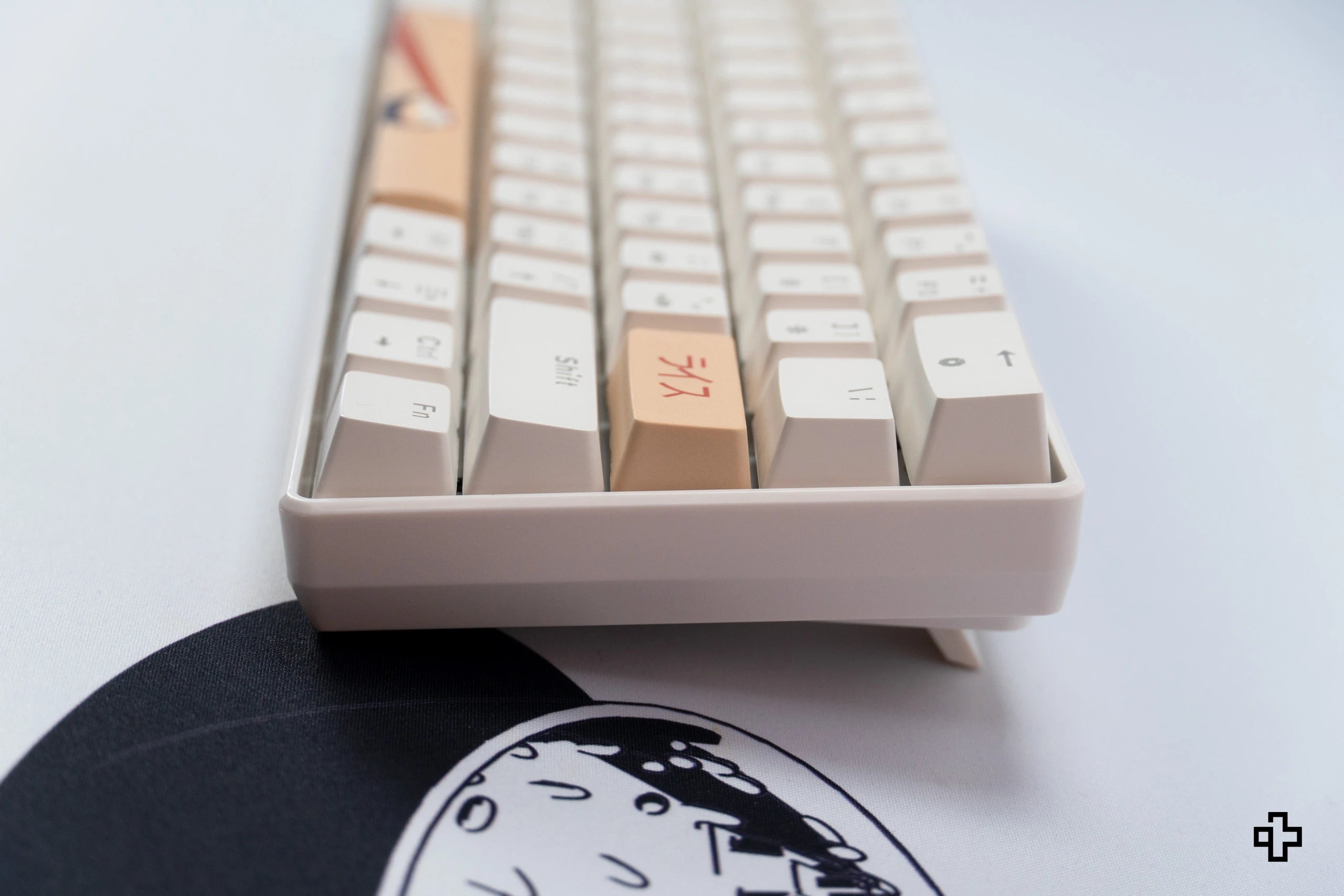 QwertyKey Rice V3 Alba Hotswap RGB Szoftveres Mechanikus Játékbillentyűzet
