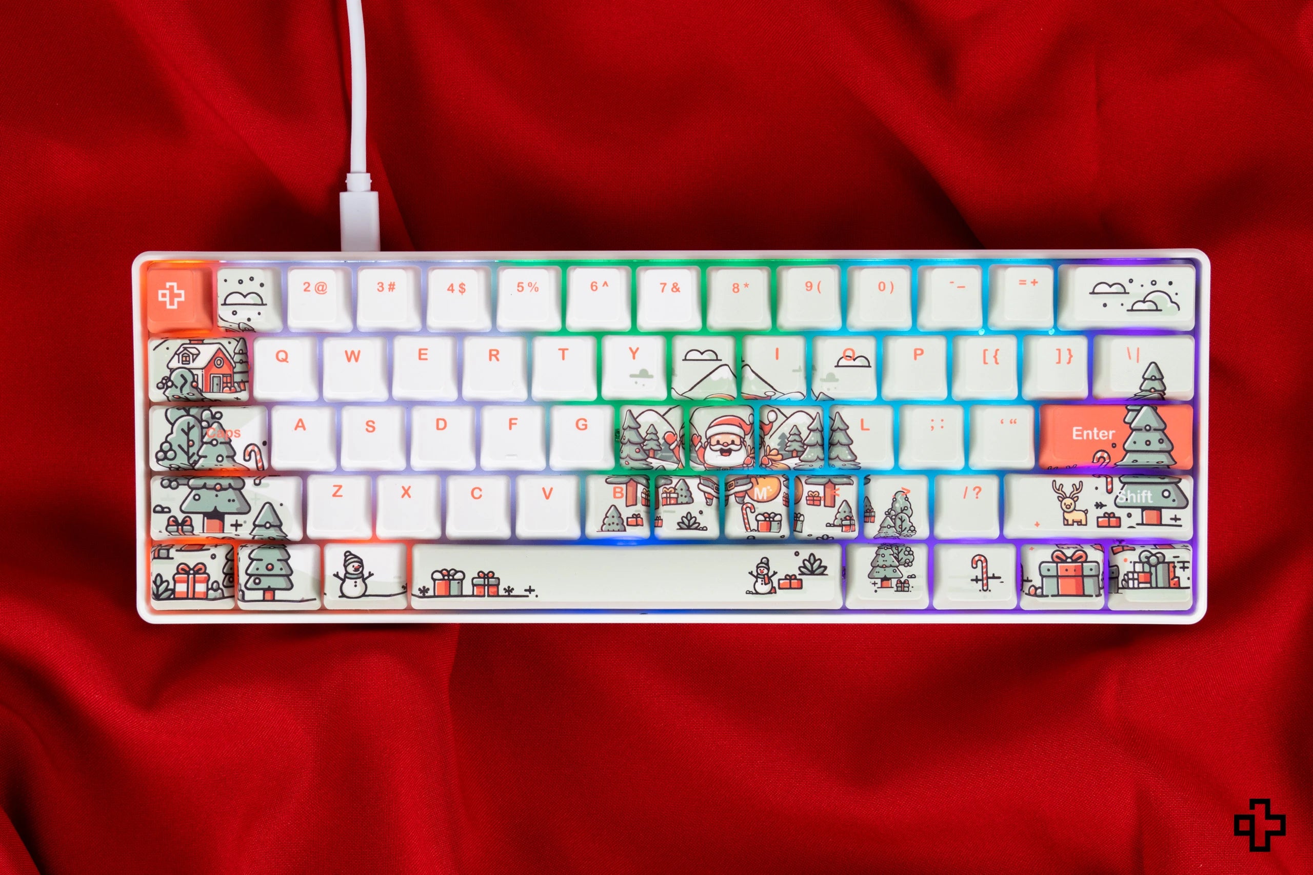 QwertyKey Mikulás Hotswap Mechanikus Billentyűzet Karácsony Gaming