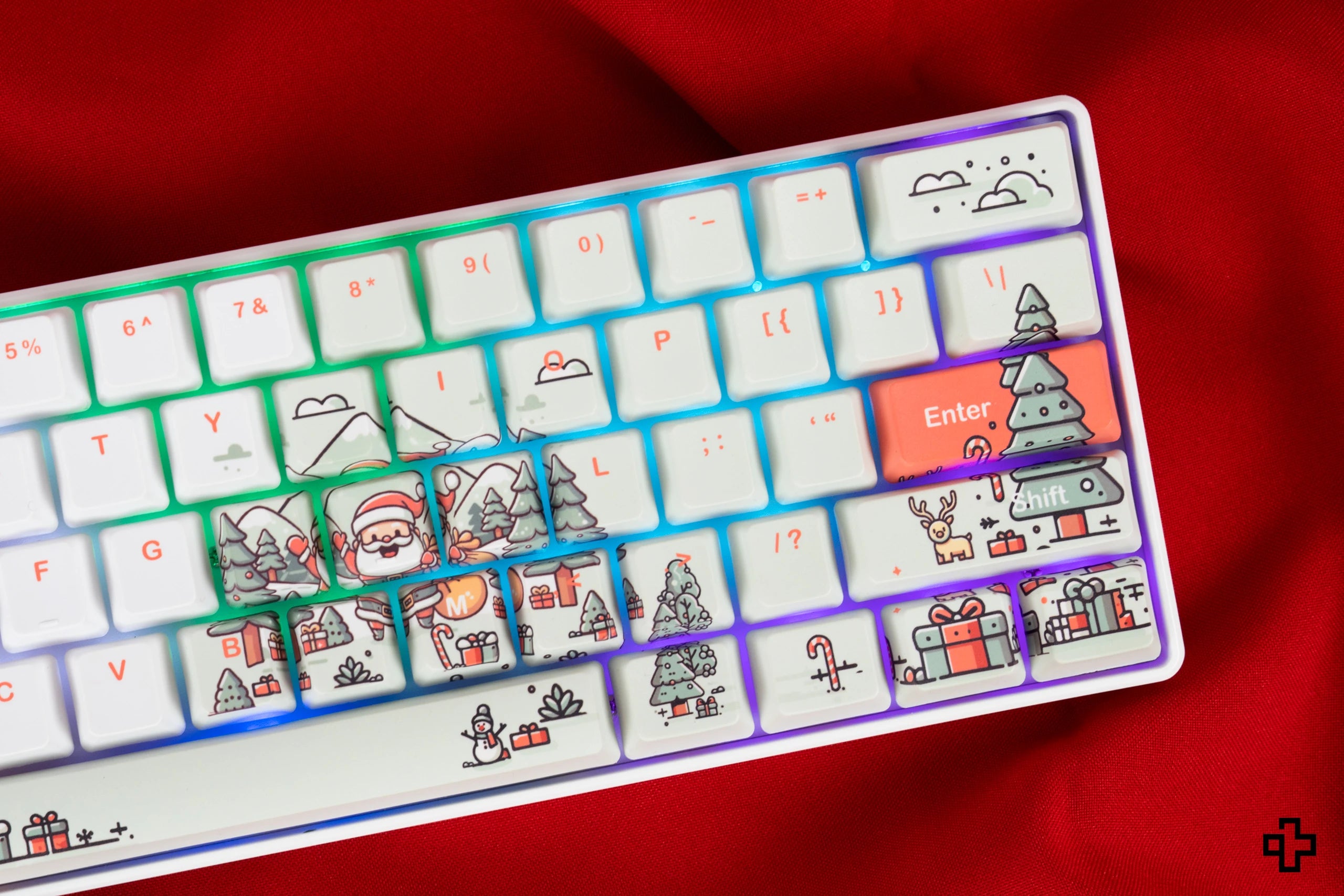 QwertyKey Mikulás Hotswap Mechanikus Billentyűzet Karácsony Gaming