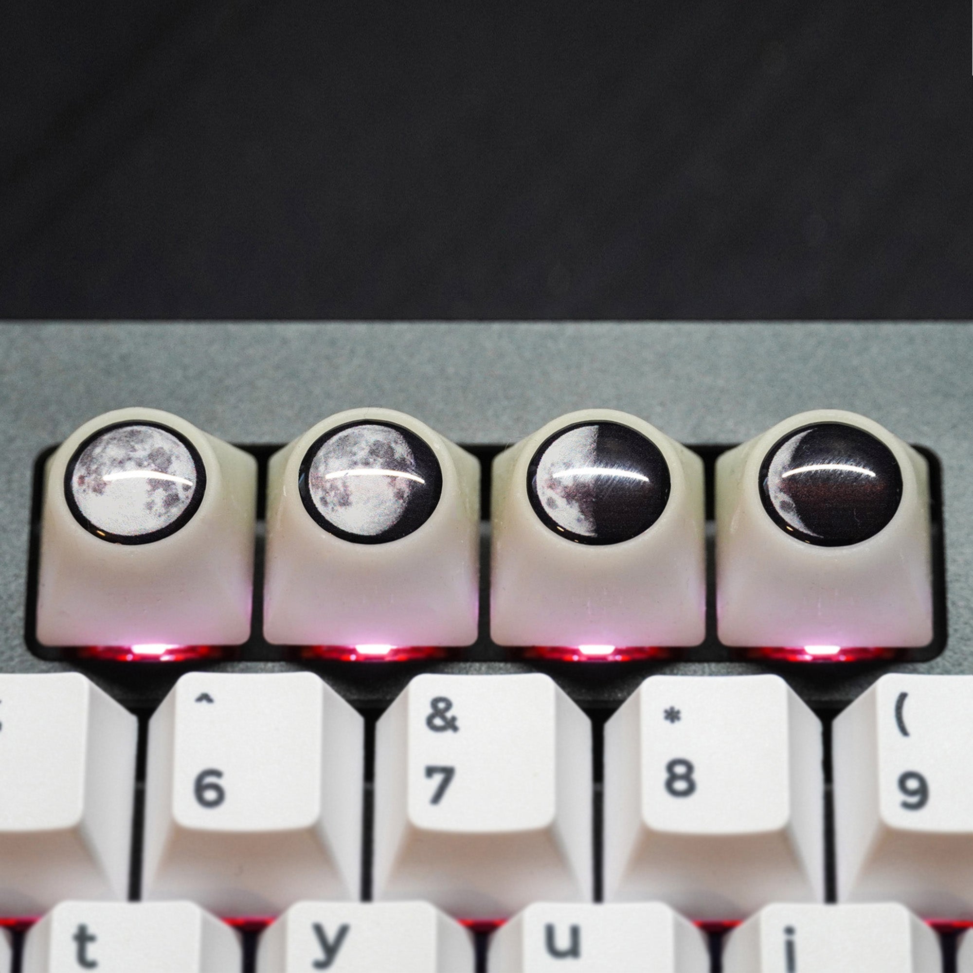 Artisan Moon Phase - QwertyKey