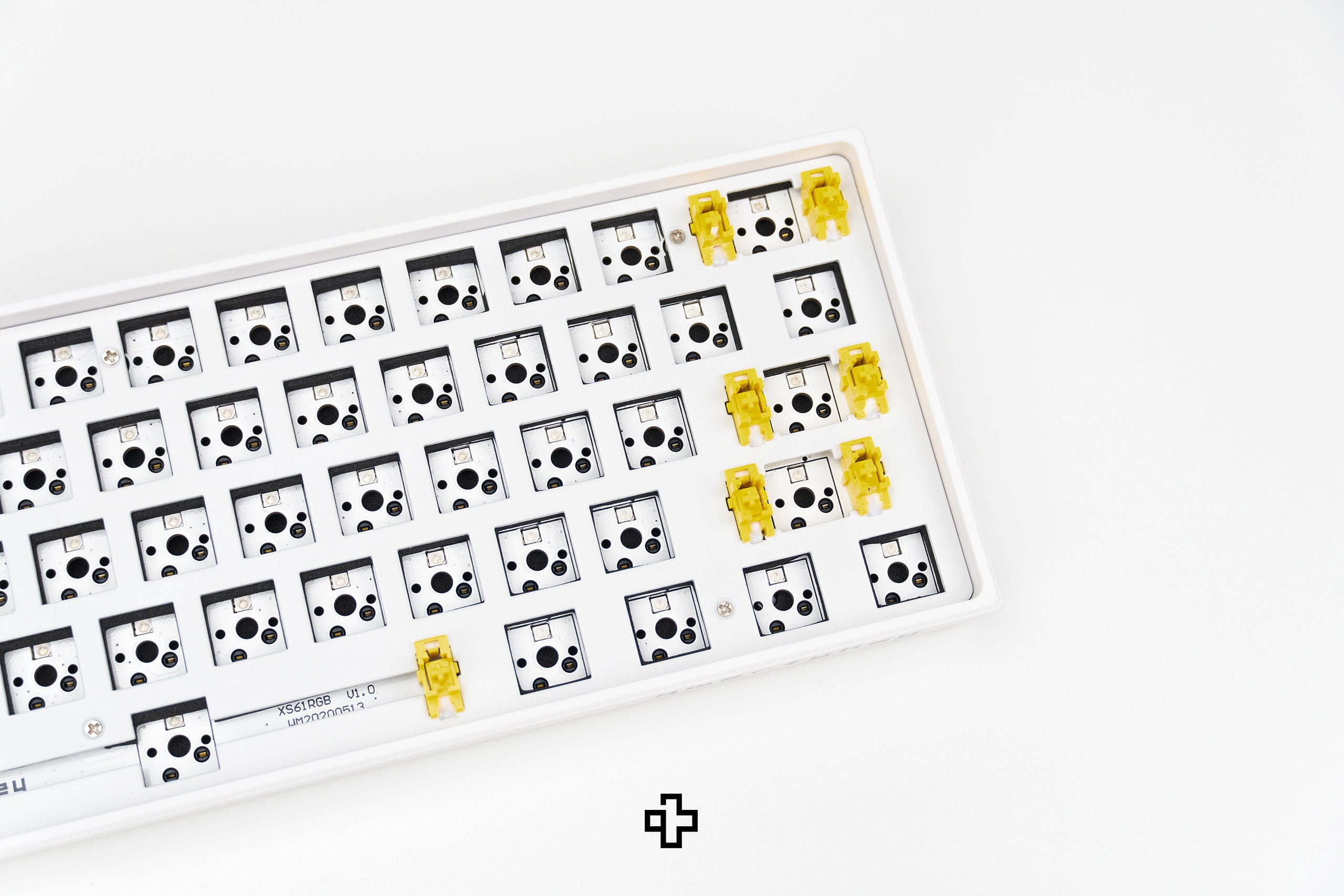QwertyKey Alb 61 Gamer Mechanikus Billentyűzet Készlet